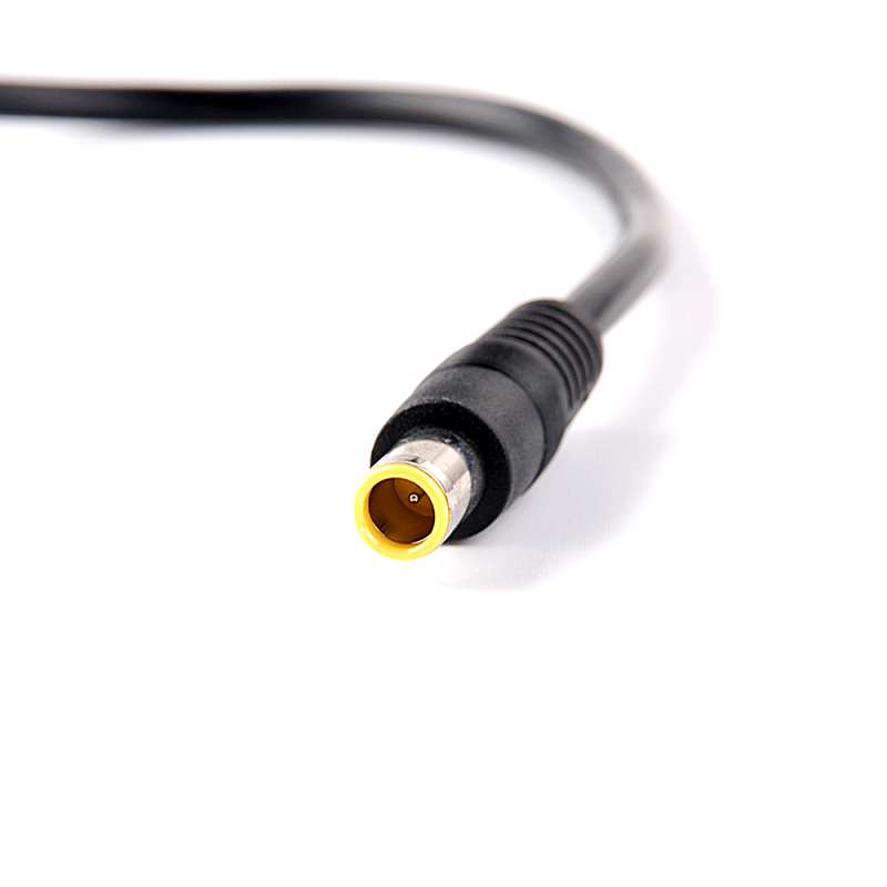 WATTSTUNDE AK-12V-7909 Adapterkabel Zigarettenanzünder auf DC7909 male