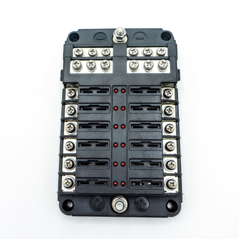 WATTSTUNDE Plus Distributor 12 mit je 4x 5A, 10A, 15A, 20A Flachsicherungen